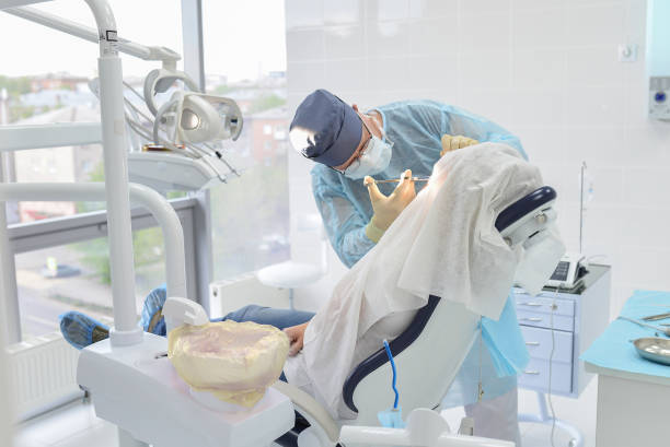 Best Emergency Tooth Extraction in Frankfort, MI